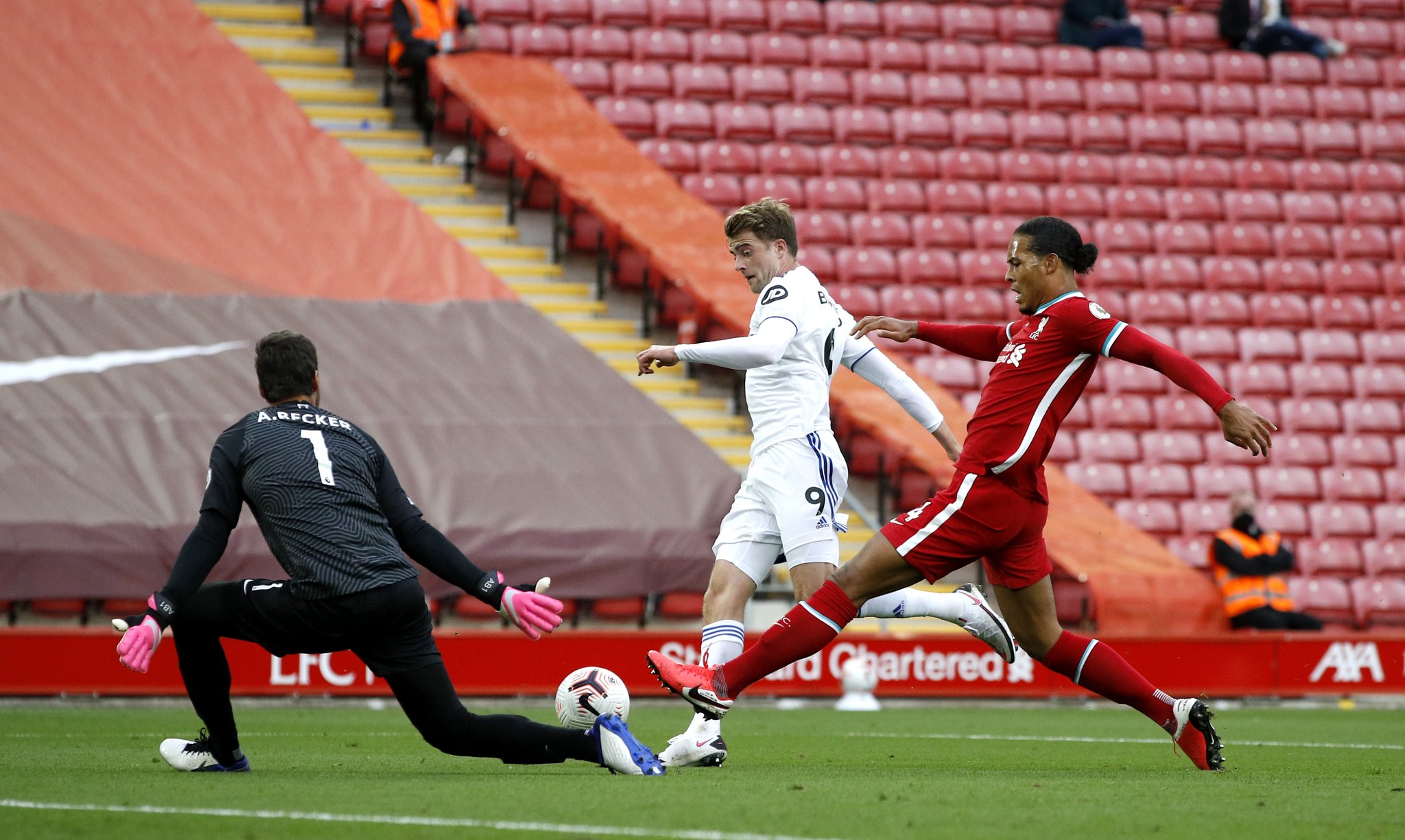 在另一场比 在另一场比